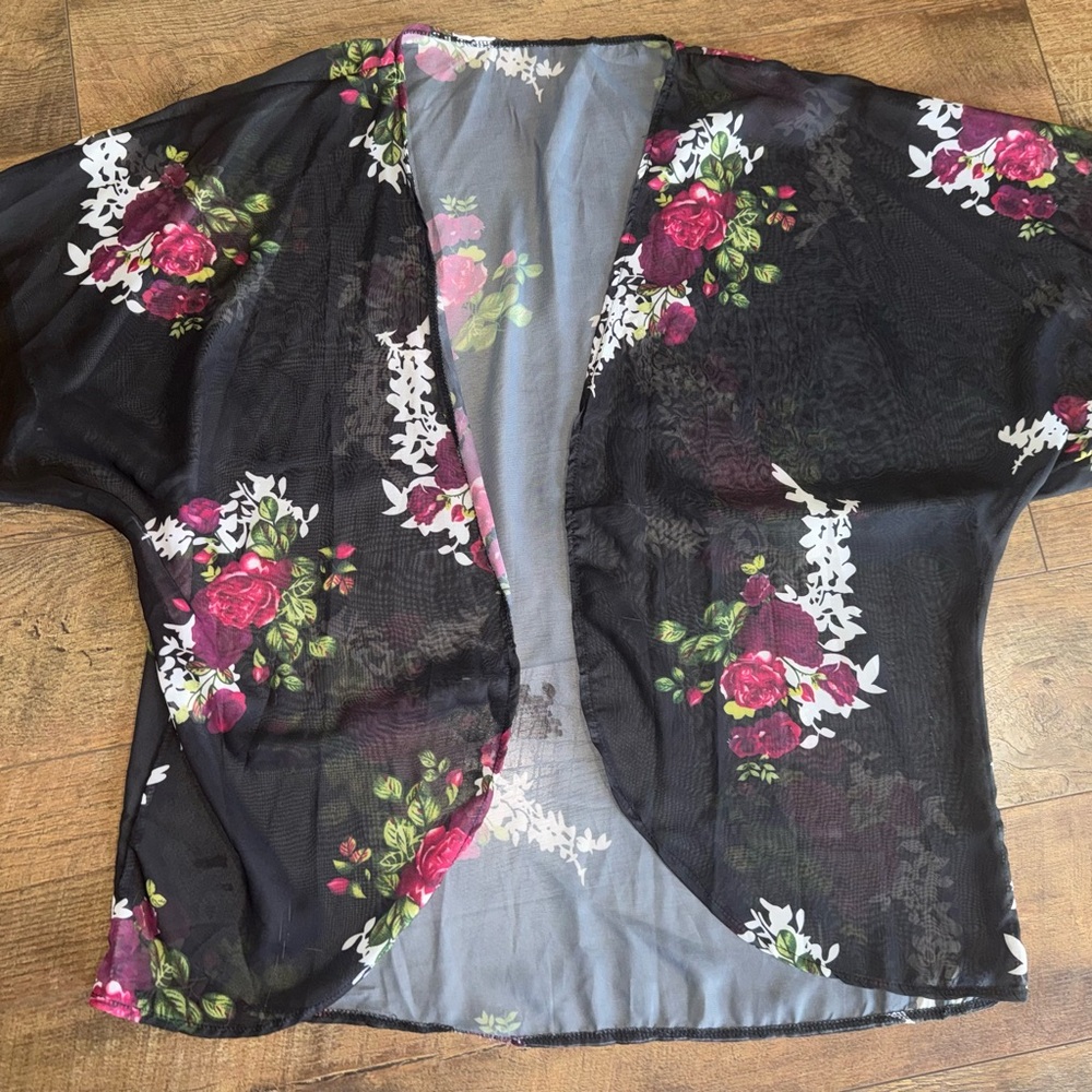 Women’s Floral Black Sheer Cardigan size Large